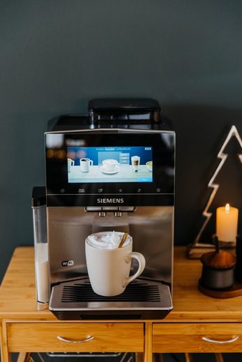 SIEMENS Kaffeevollautomat EQ900 TQ903D43, intuitives 6,8" TFT-Display, Geräuschreduzierung App-Steuerung, Barista-Modus, AromaSelect, 3 Profile, edelstahl